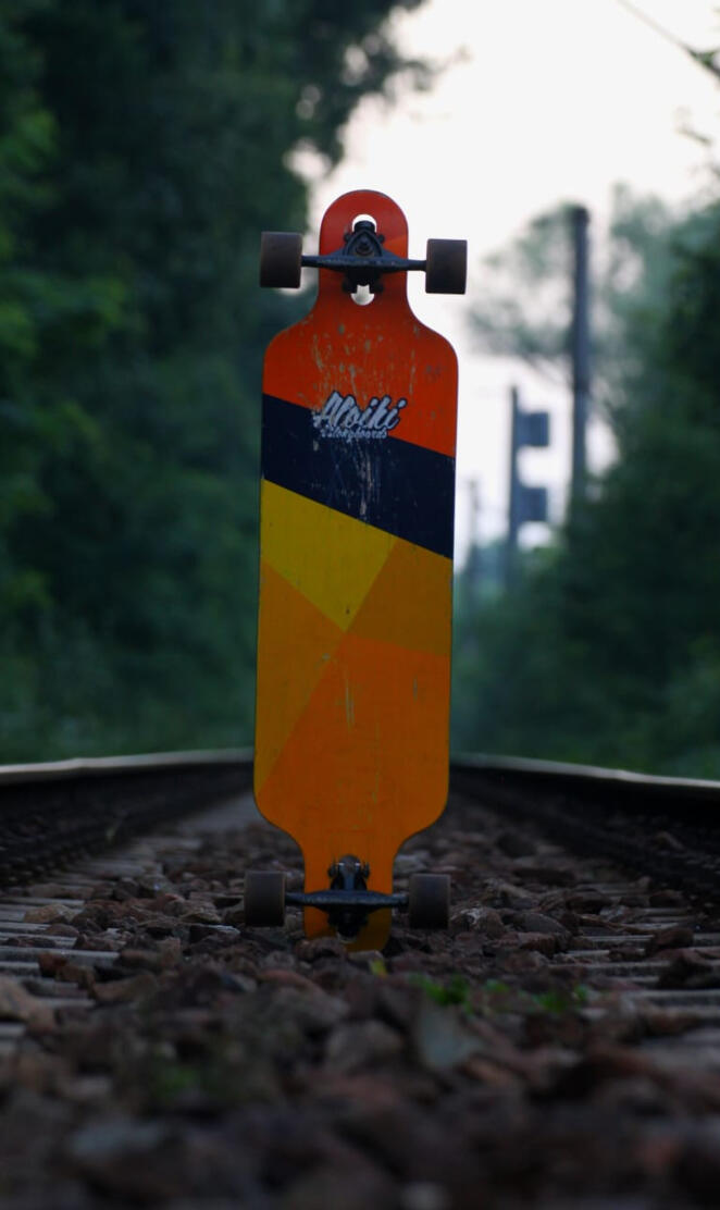Longboard On Rails