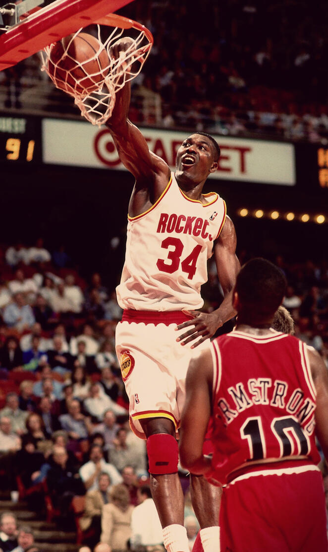 Hakeem Olajuwon 34