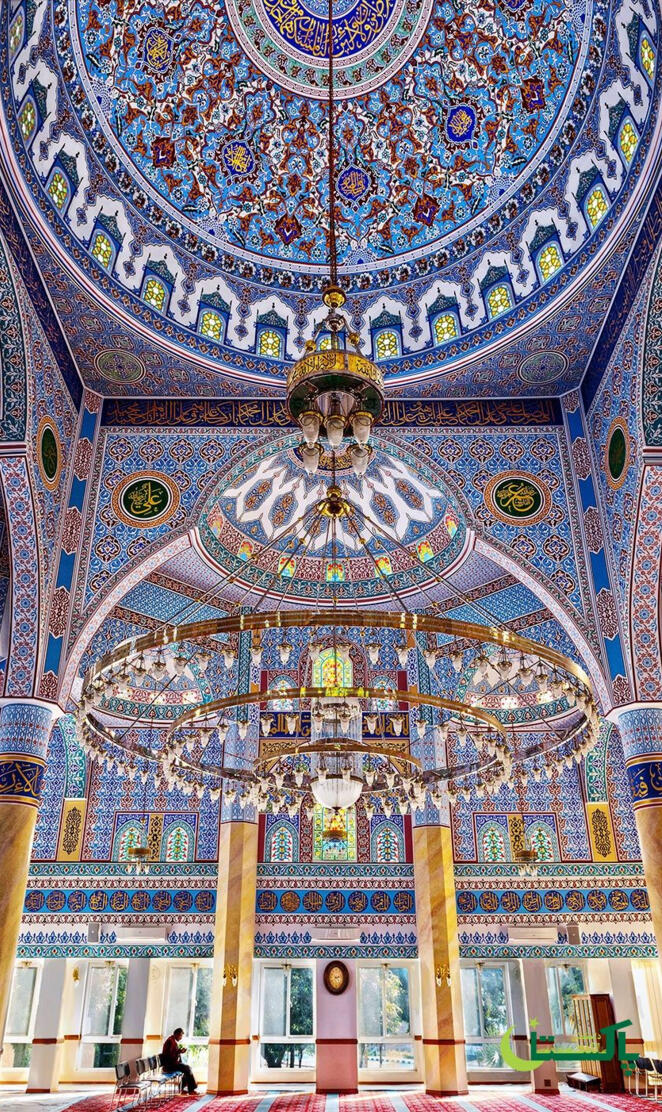 Suk Chayn Masjid LHR