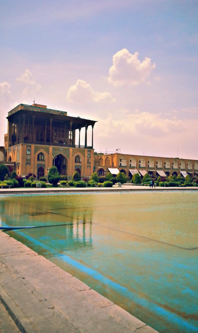 Naghshe-Jahan square