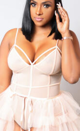 Yanique Curvy Diva