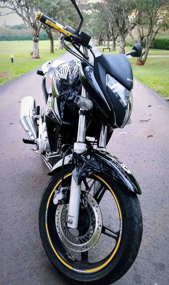 CB300R