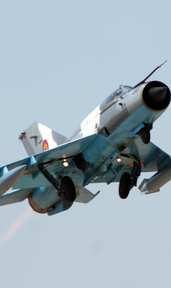 mig21romanianfighter