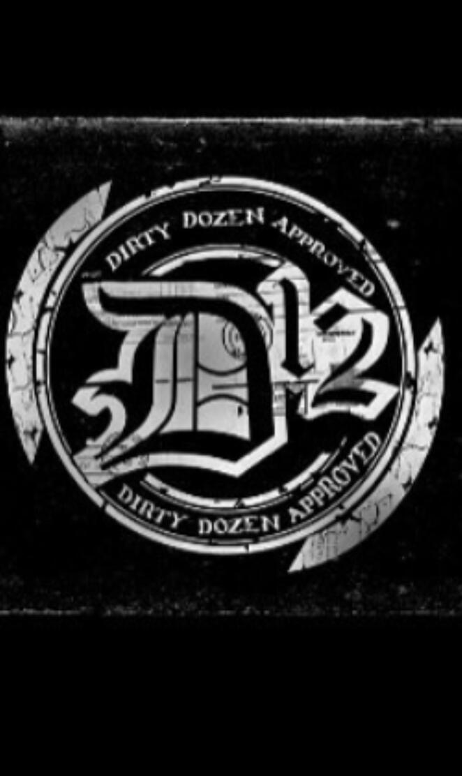 D12 