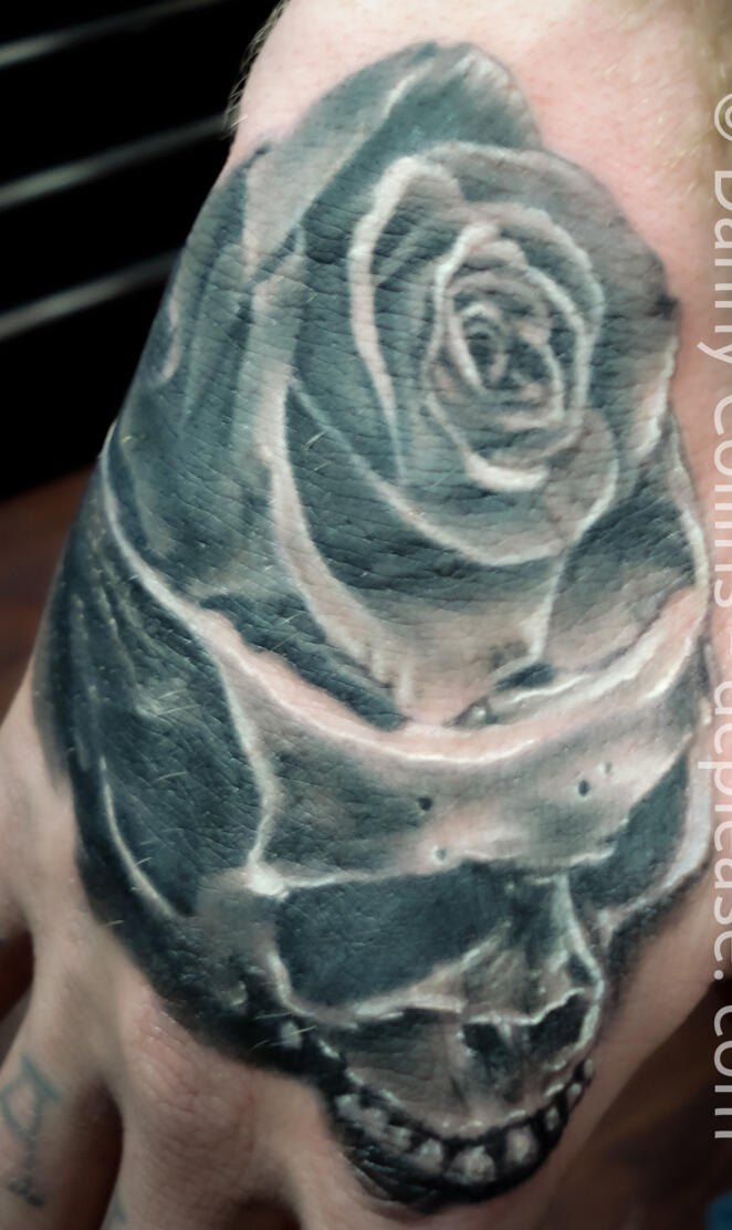 Skull Rose Tattoo 