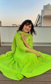 Shirley Setia