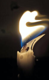 Black candle 🕯️