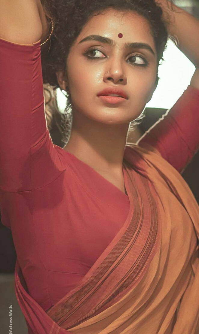 Anupama parameshwar 