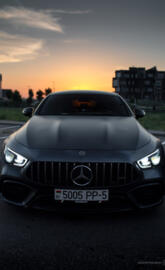 Mersedes Benz ///AMG63