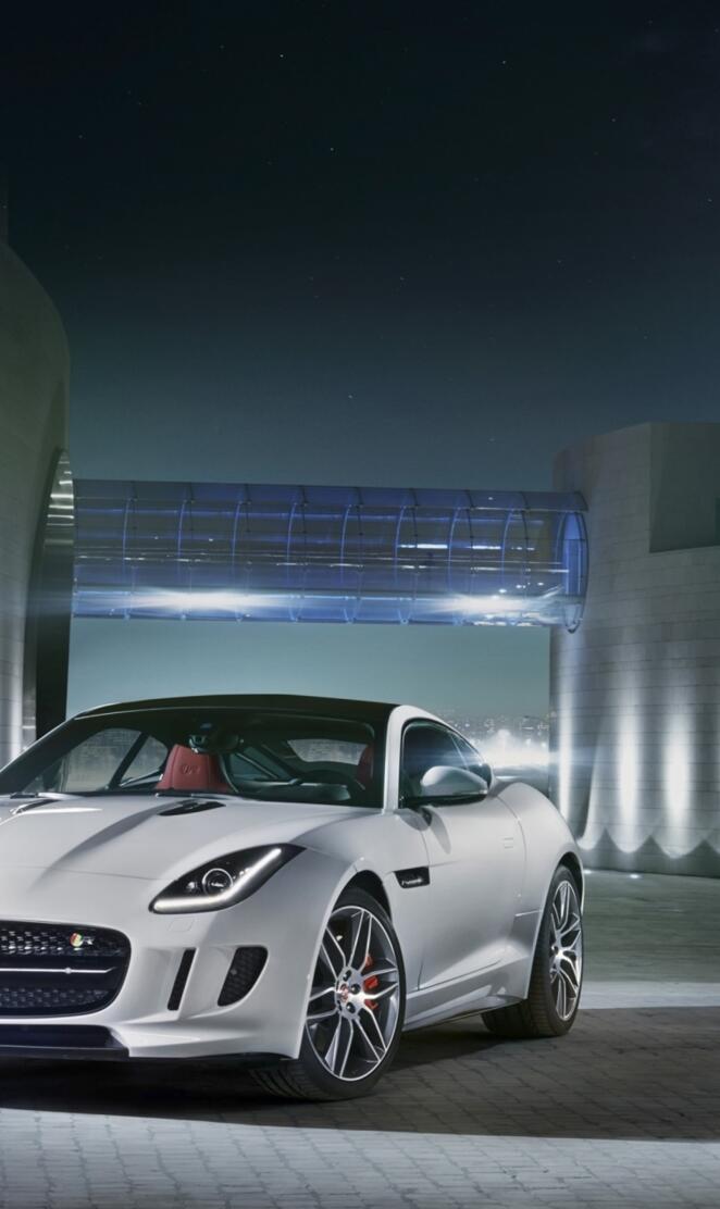 Jaguar F Type R Coup