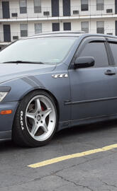 Lexus IS300