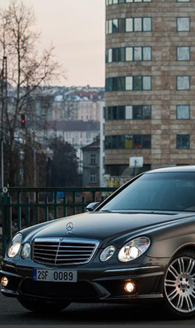 Mercedes Benz 
