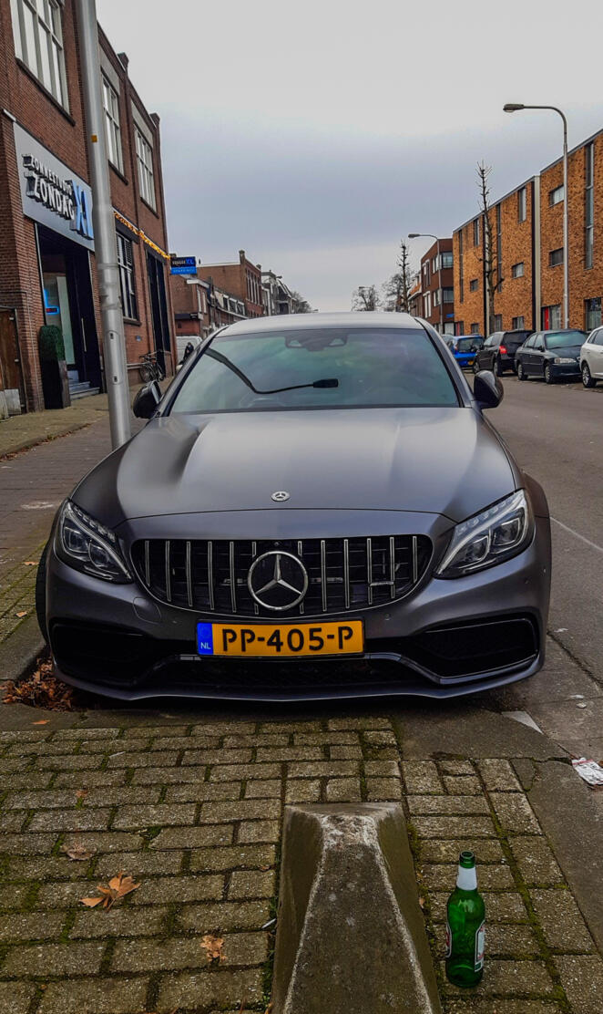 Mercedes AMG C63S