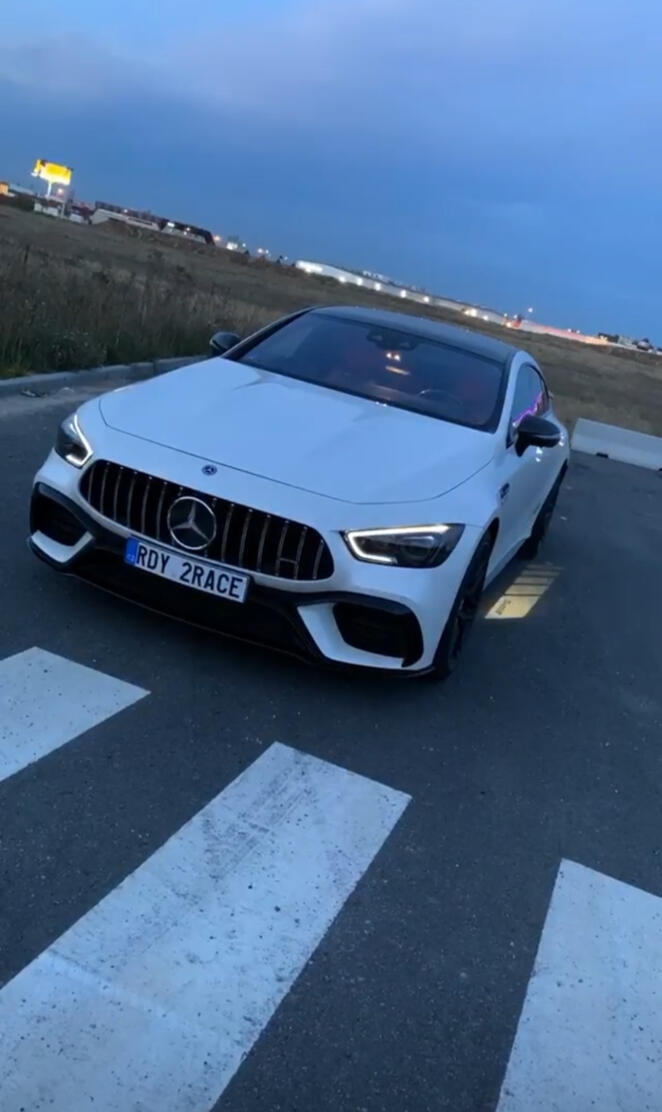 Mercedes AMG GT 63s