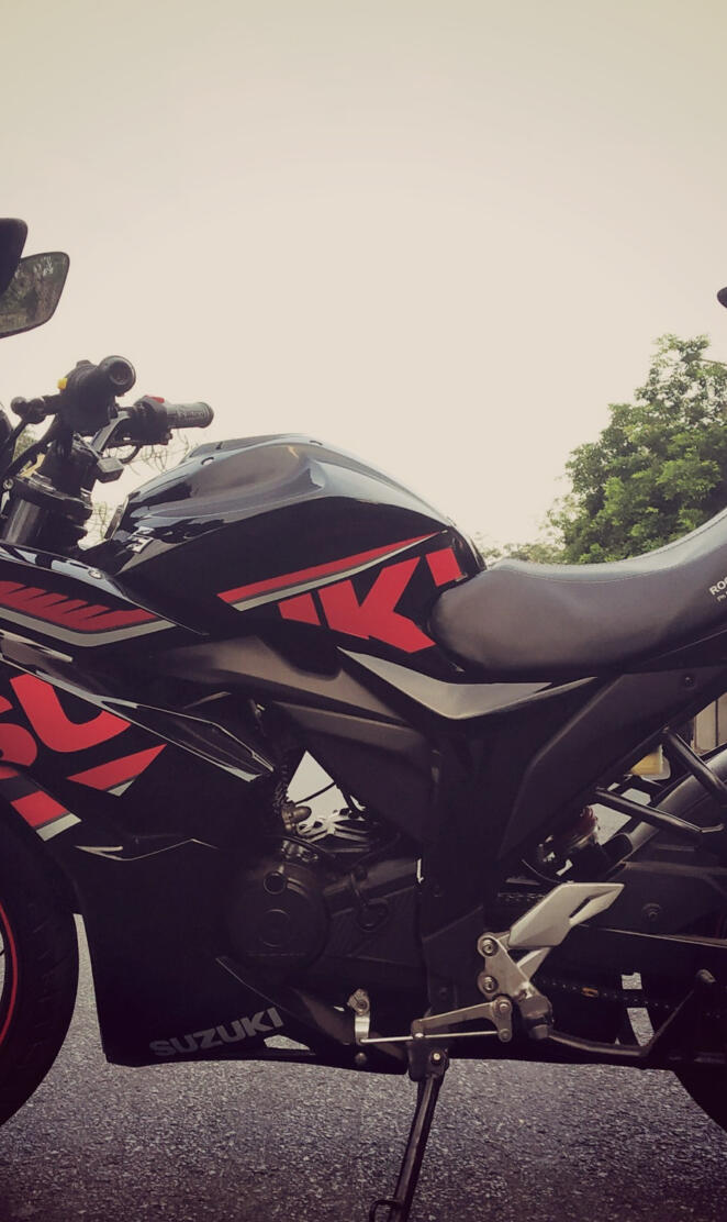 Suzuki Gixxer