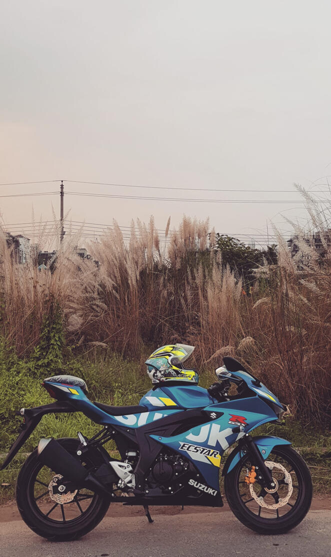 Suzuki- GSX-R 