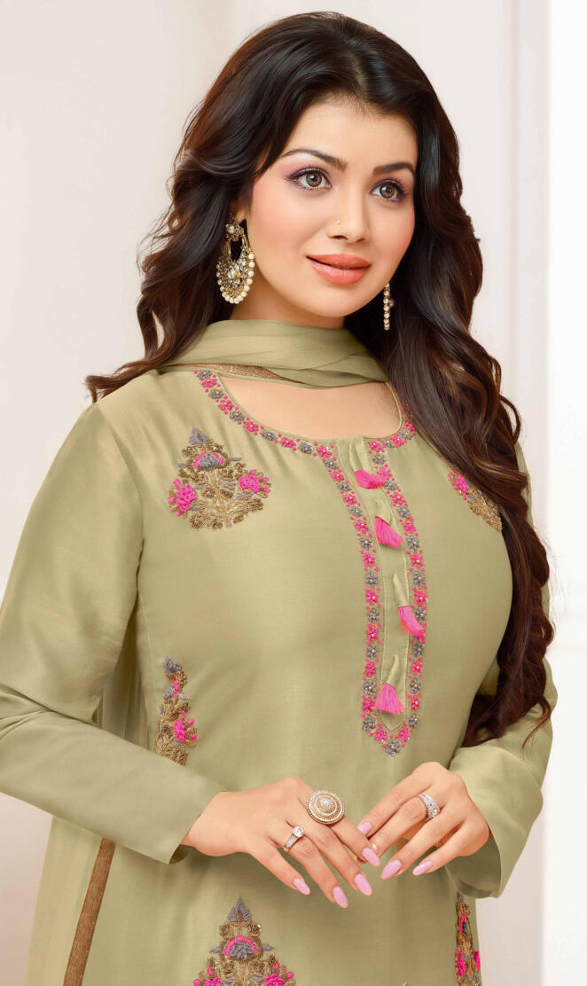Ayesha takia