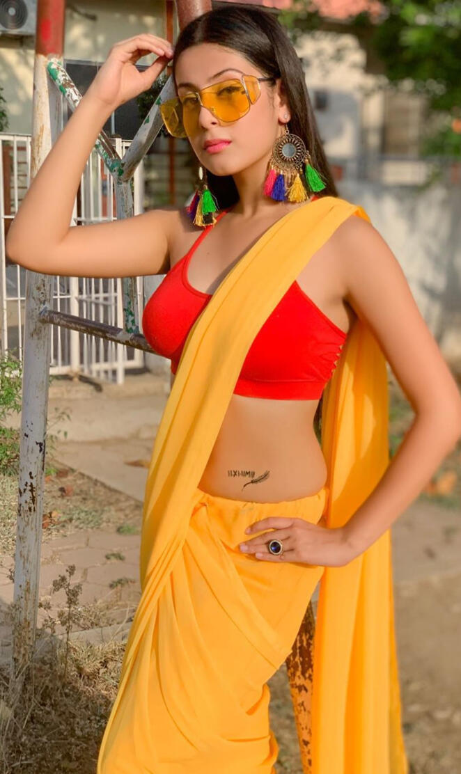Saree Gal