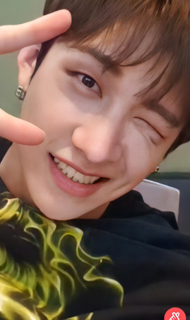 Stray Kids Bang Chan