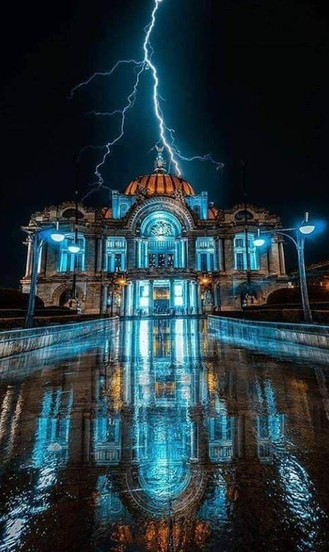 Bellas Artes by