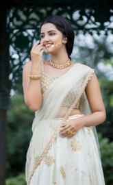 Anupama parameswaran