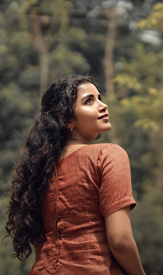Anupama parameswaran