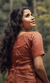 Anupama parameswaran