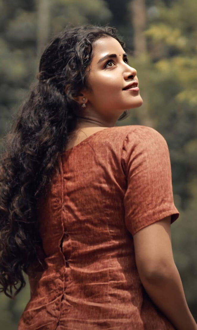 Anupama parameswaran