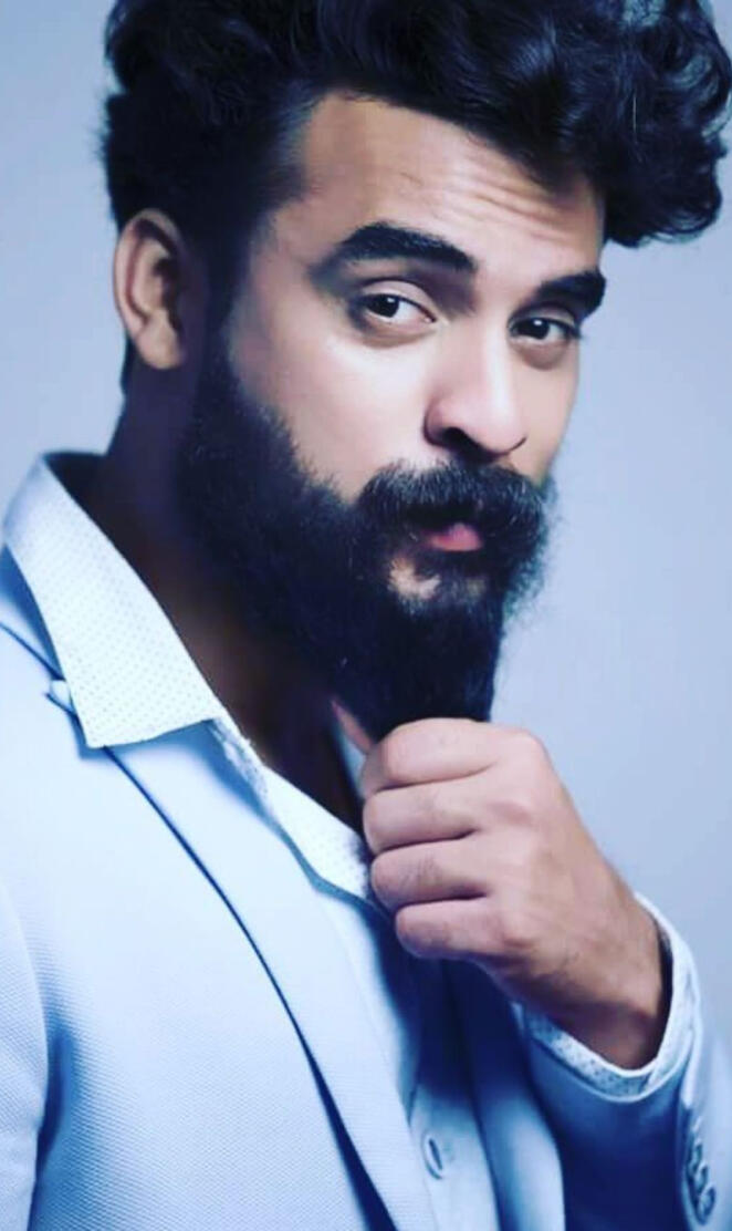 Tovino Thomas