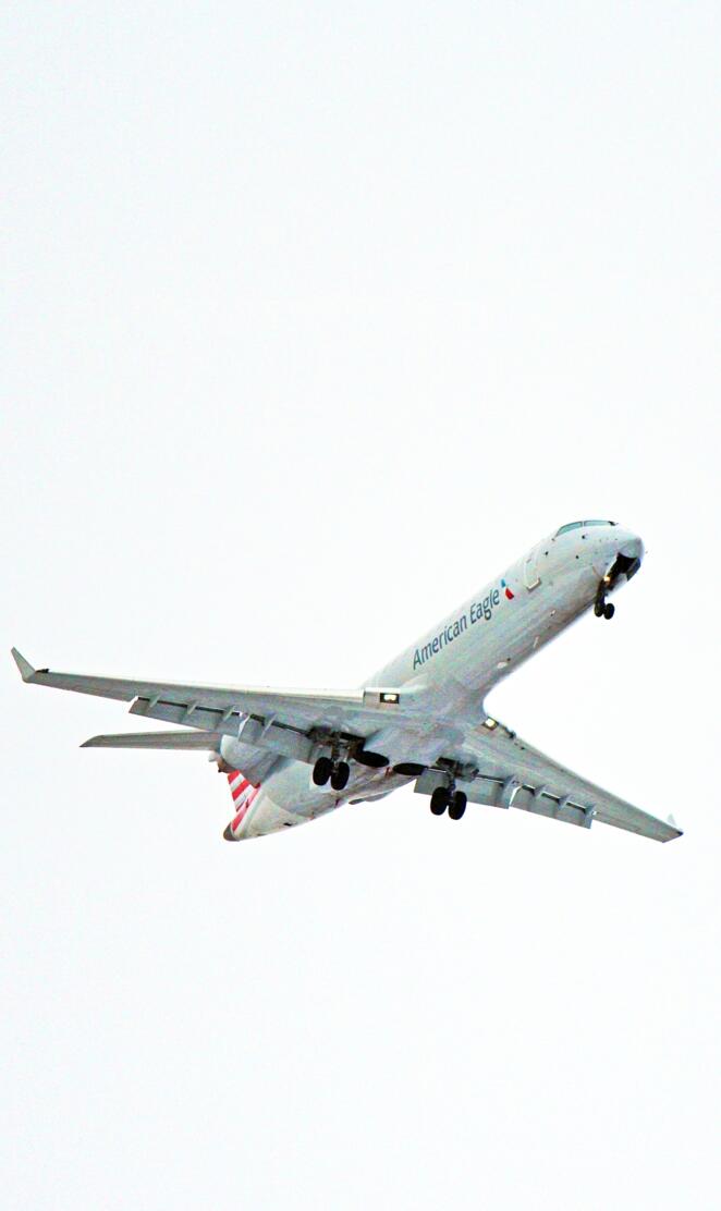 CRJ-700
