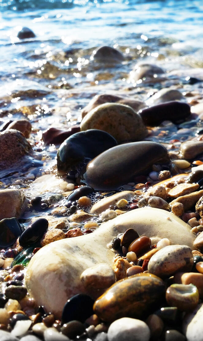 Beach Stones FHD