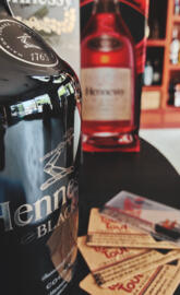 Hennessy Black