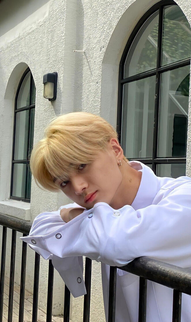 Jay boyfriend material