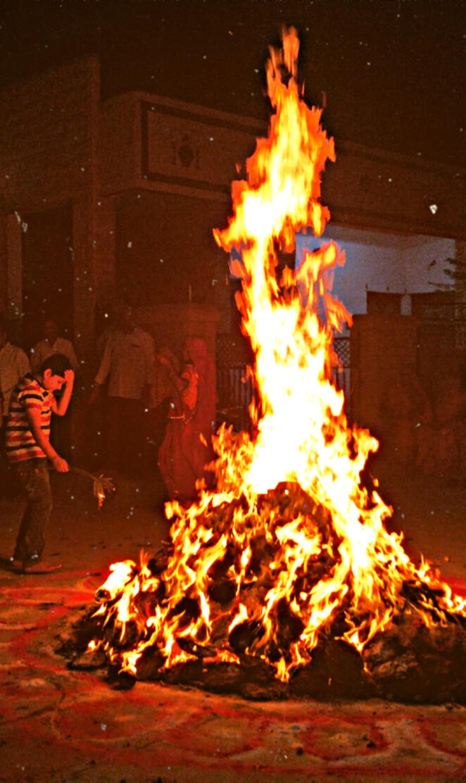Holika dahan