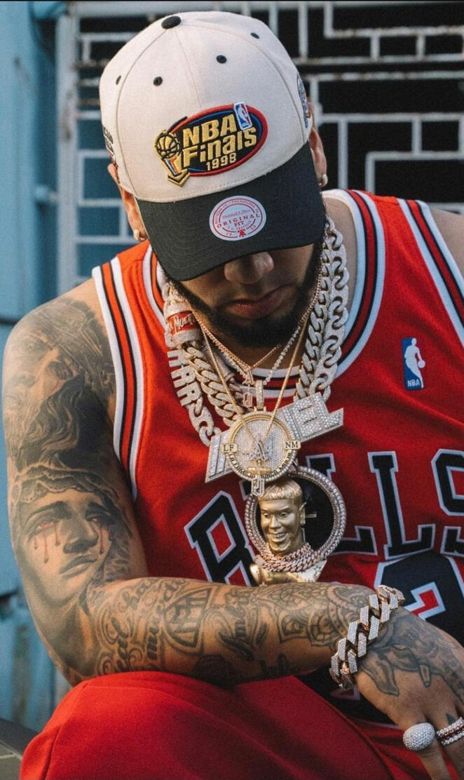Anuel aa