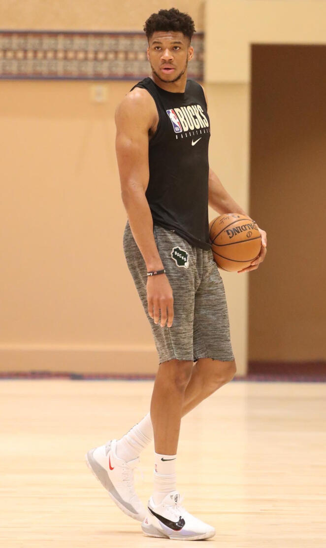 GiannisAntetokounmpo