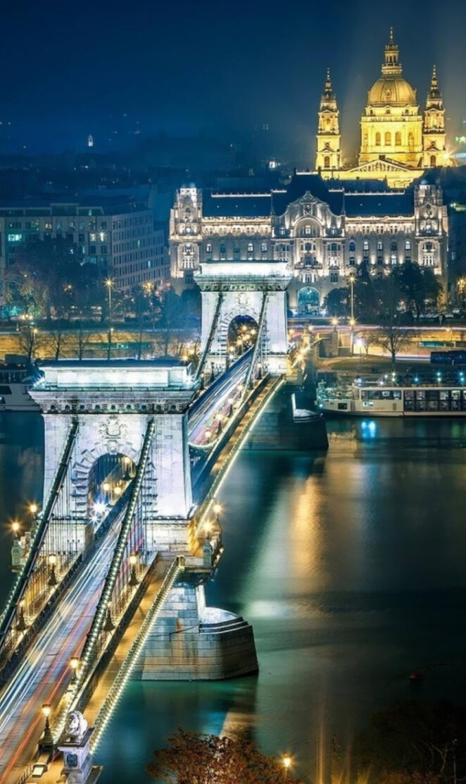 Budapest Bridge