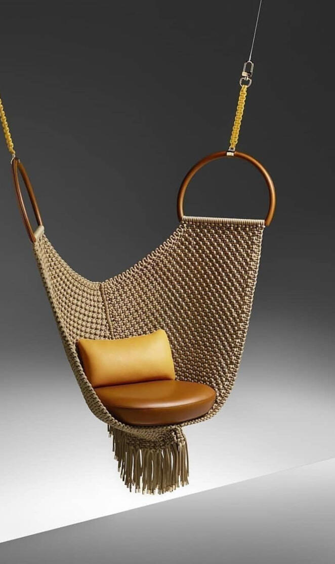 Swinging Chair