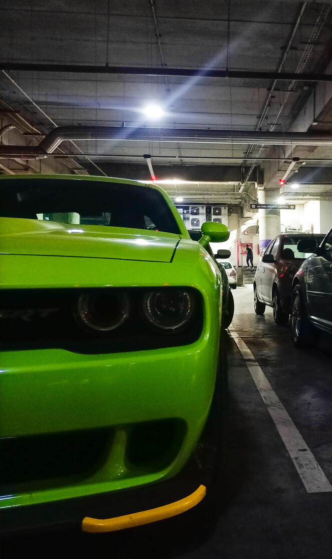 Challenger SRT