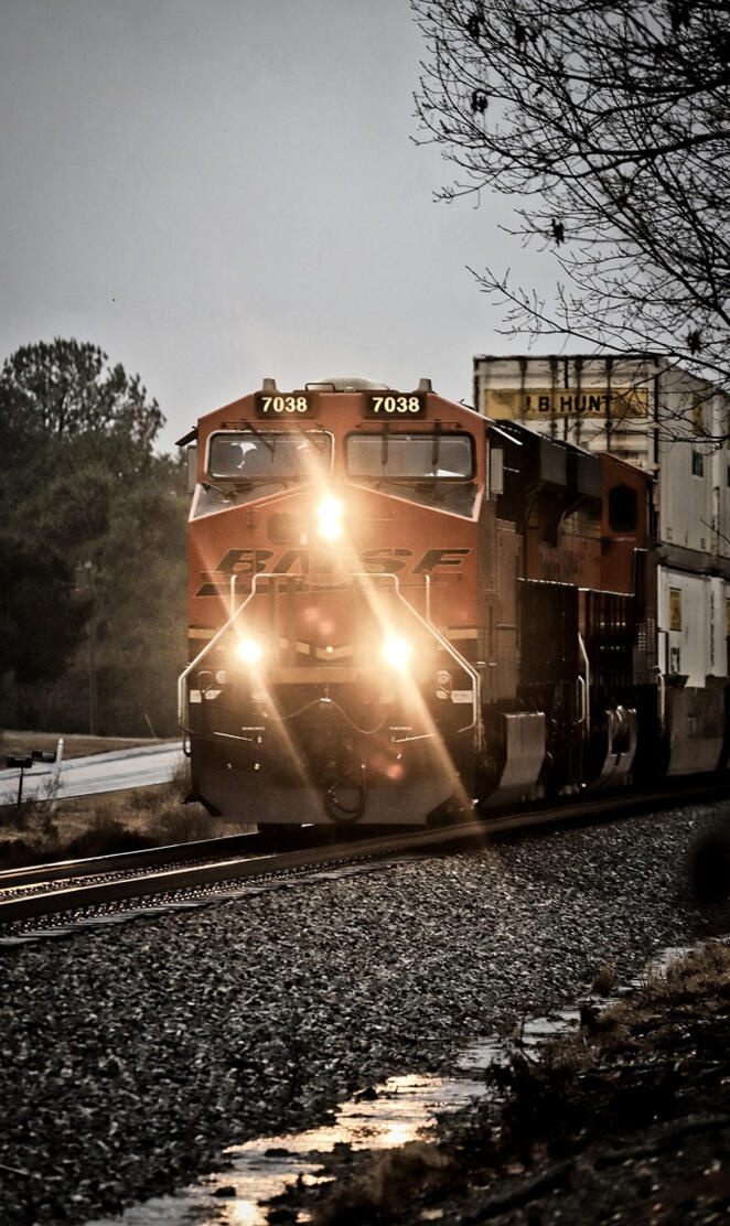 BNSF Railroad 7038