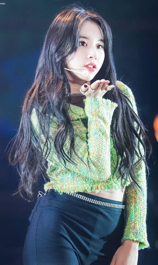 Son chaeyoung