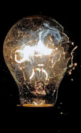 Incandescent bulb