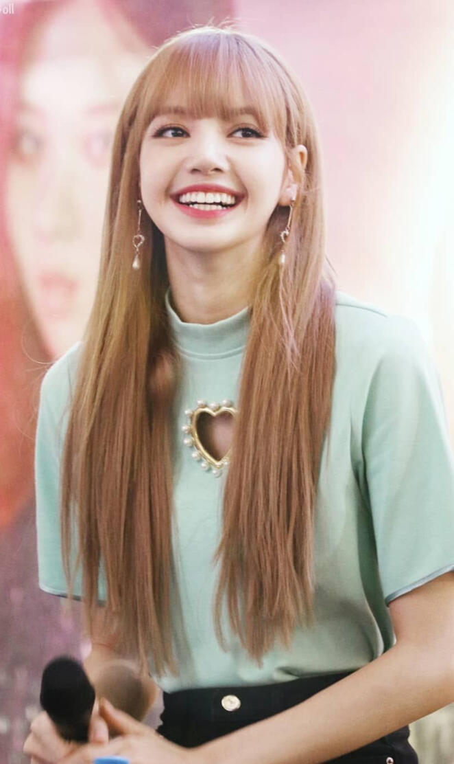 Lisa BLACKPINK