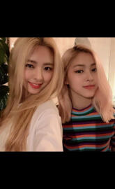 Itzy Yuna and Ryujin