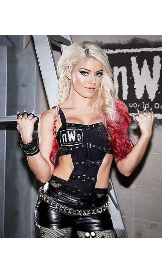 wwe alexa bliss nwo