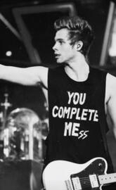 Luke Hemmings