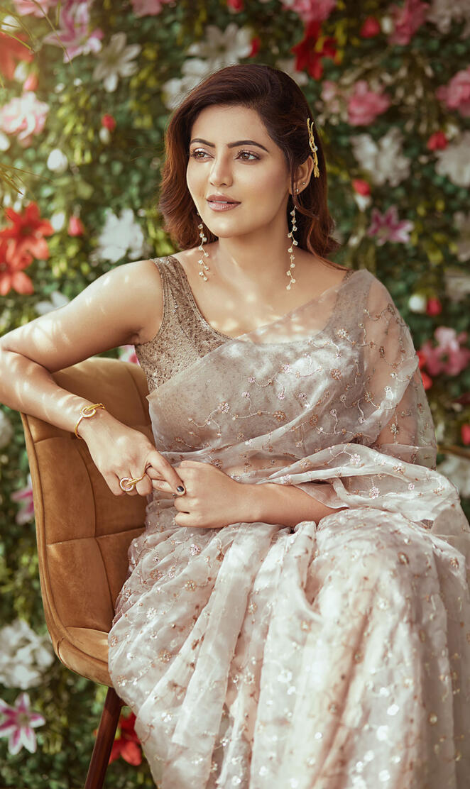 athulya ravi