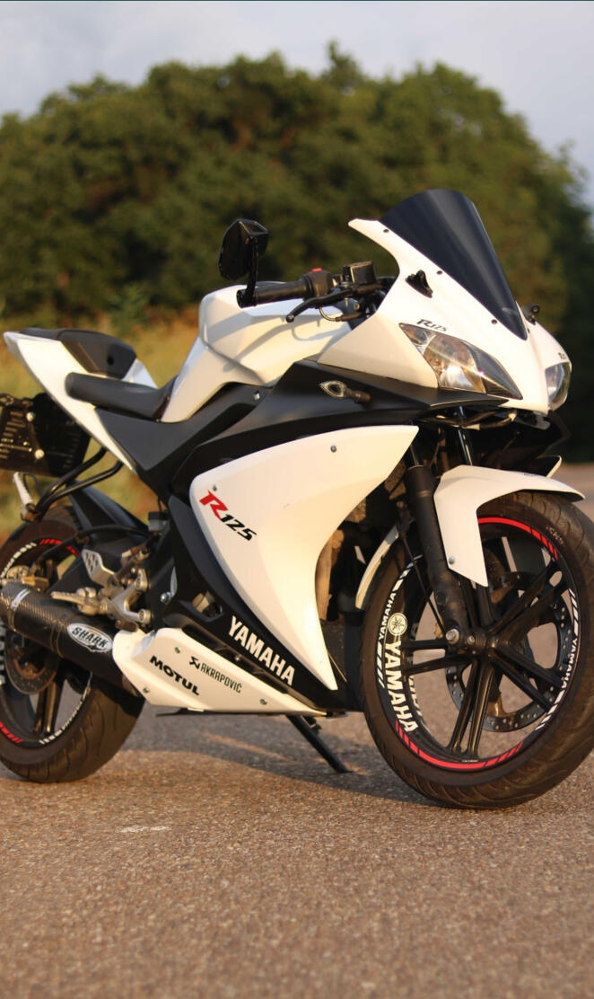 Yamaha YZF R125 2009