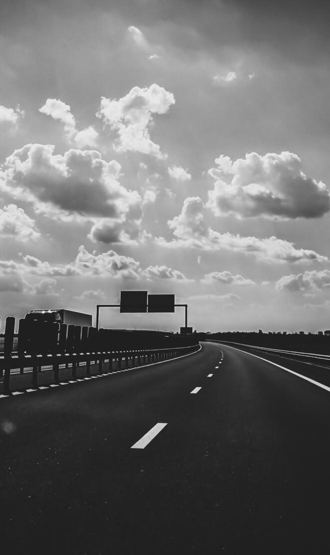 BlackWhite Road 2017