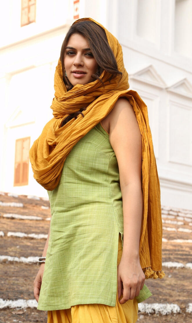 Hansika motwani